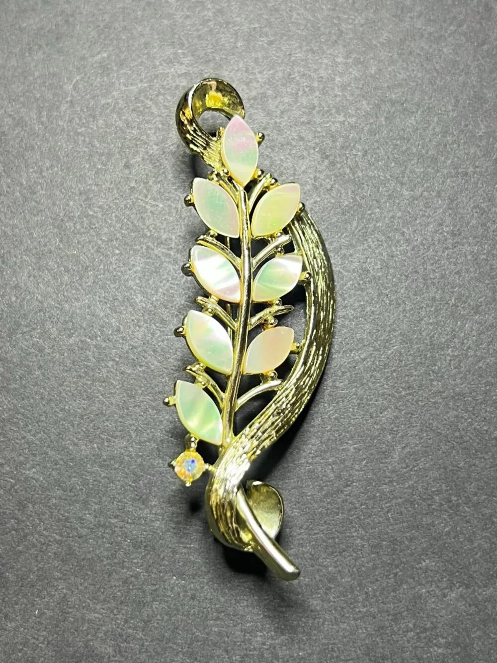 Vintage MCM Gold Tone Mother of Pearl Stylized Branched Leaf Pin Brooch 2.75